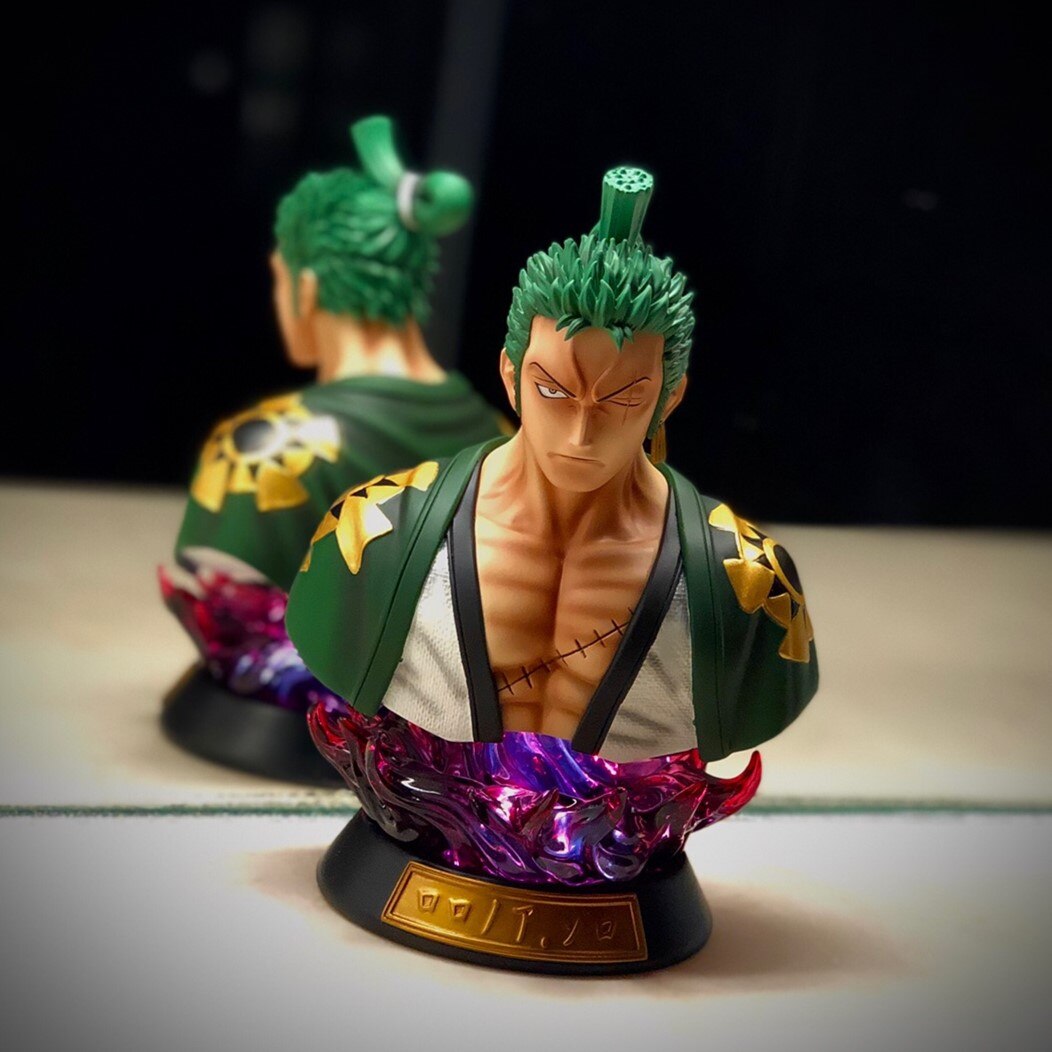 Figure Action Busto com LED - One Piece